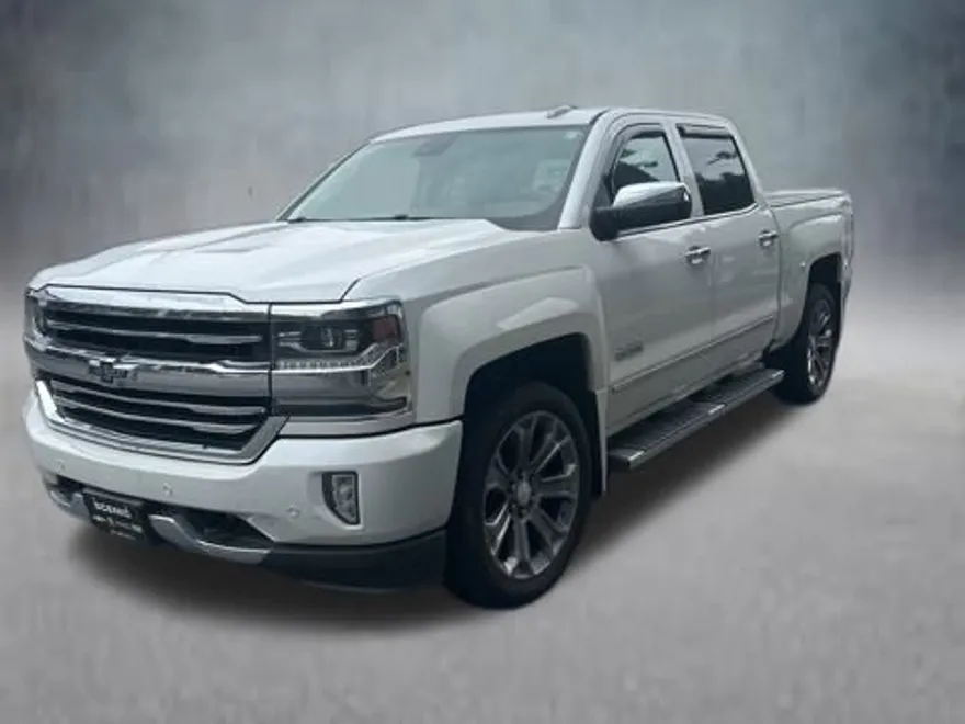 2018 Chevrolet Silverado 1500 High Country photo 1