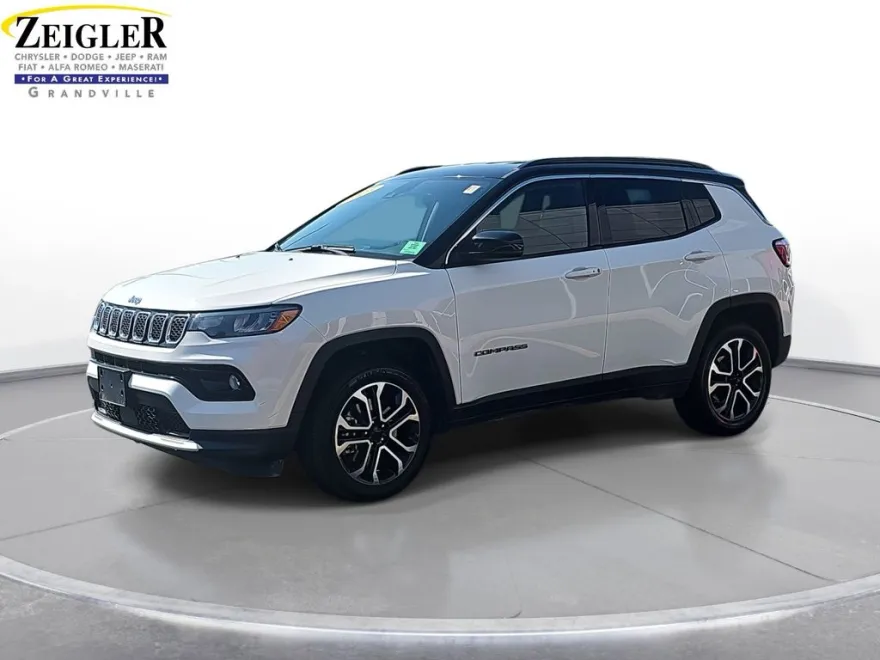 2023 Jeep Compass Limited photo 1