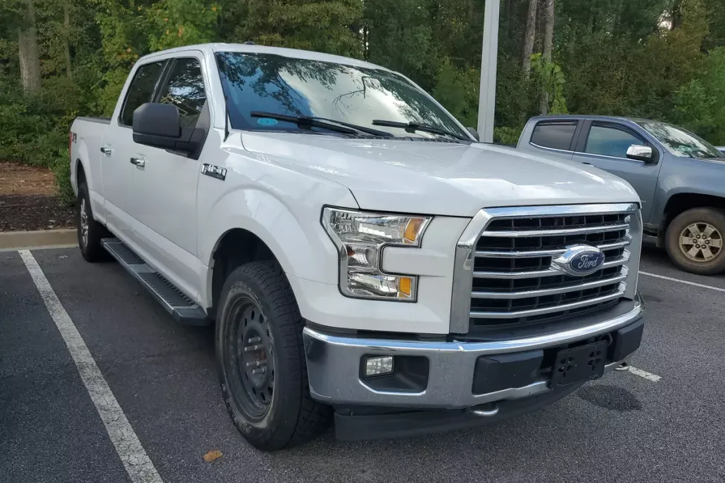 2017 Ford F-150 XLT photo 1