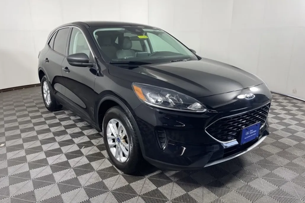 2022 Ford Escape SE photo 1