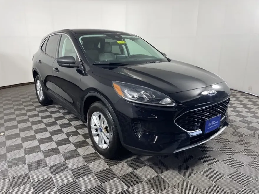 2022 Ford Escape SE photo 1