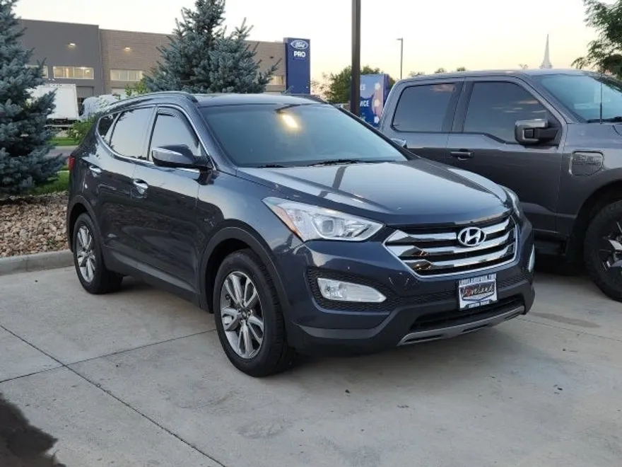 2016 Hyundai Santa Fe Sport 2.0T photo 1
