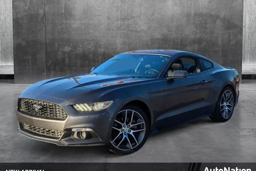 2015 Ford Mustang EcoBoost Premium photo 1
