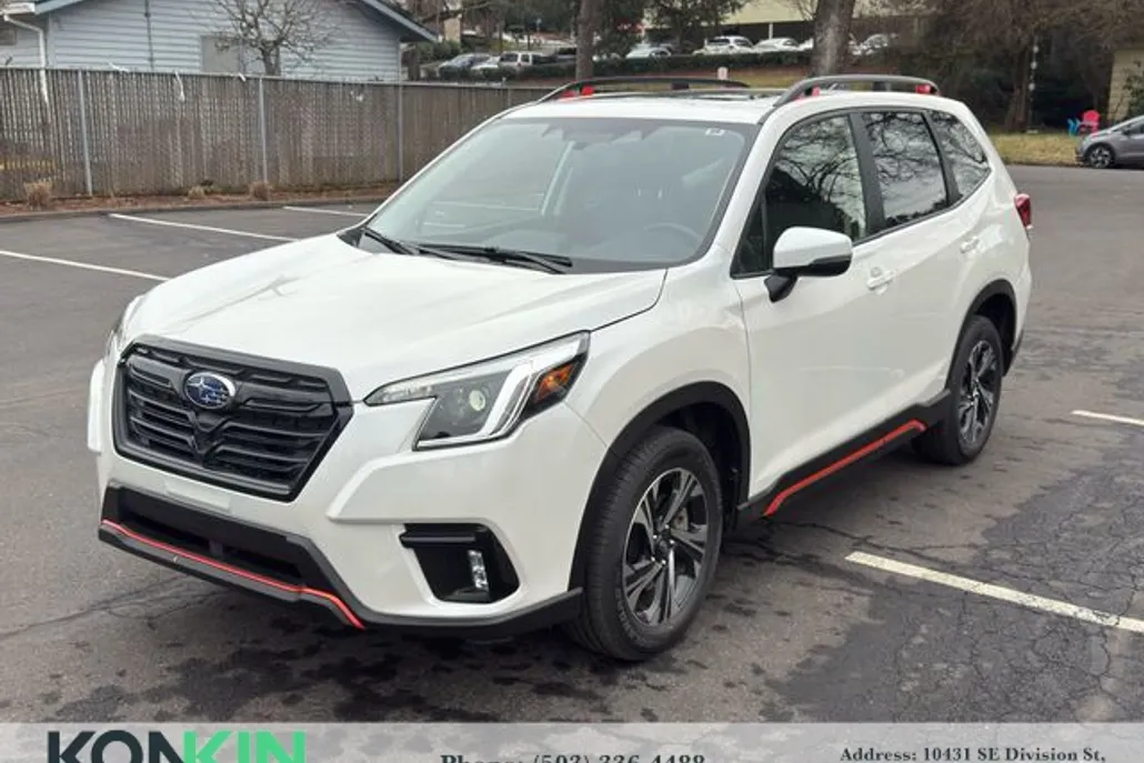 2024 Subaru Forester Sport photo 1
