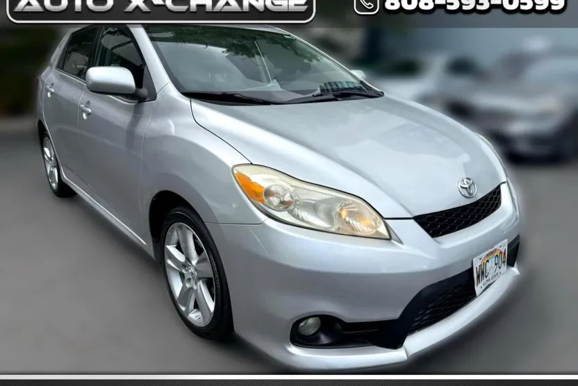 2013 Toyota Corolla Matrix L 4WD photo 1