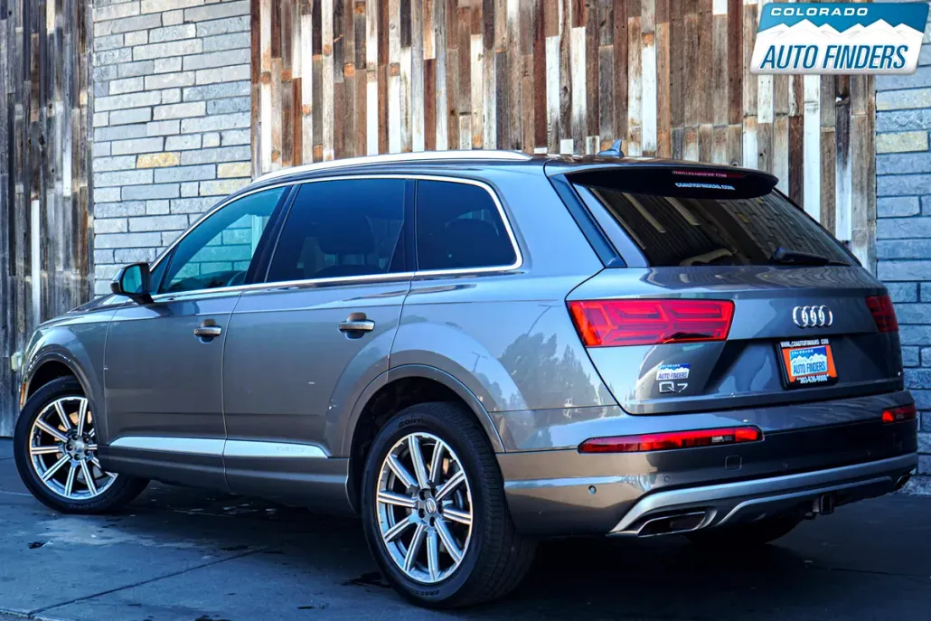 2019 Audi Q7 Prestige photo 1