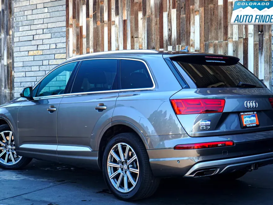 2019 Audi Q7 Prestige photo 1