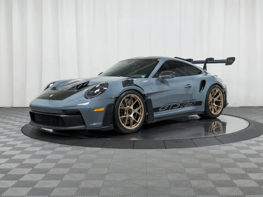 2025 Porsche 911 GT3 RS Coupe photo 1