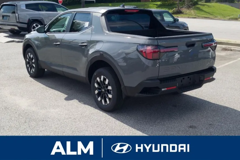 2026 Hyundai Santa Cruz SE photo 1