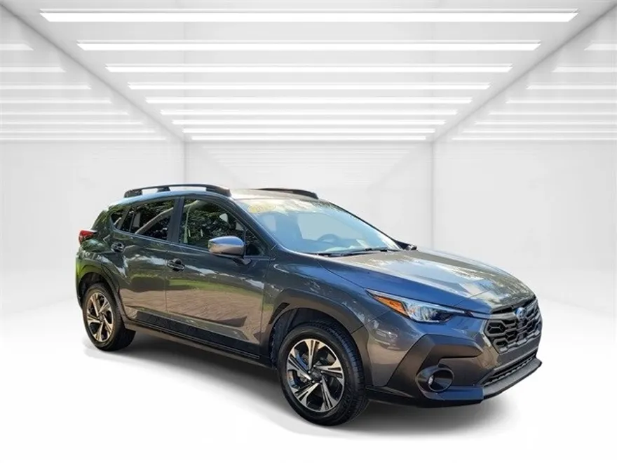 2024 Subaru Crosstrek Premium photo 1