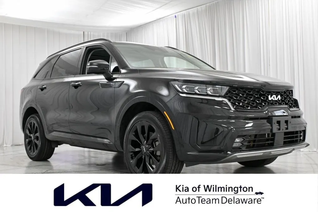 2022 Kia Sorento SX photo 1