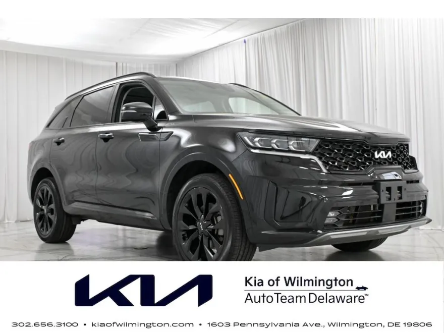 2022 Kia Sorento SX photo 1