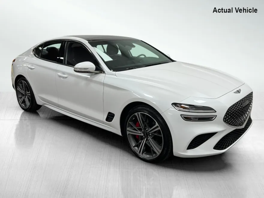 2024 Genesis G70 2.5T photo 1