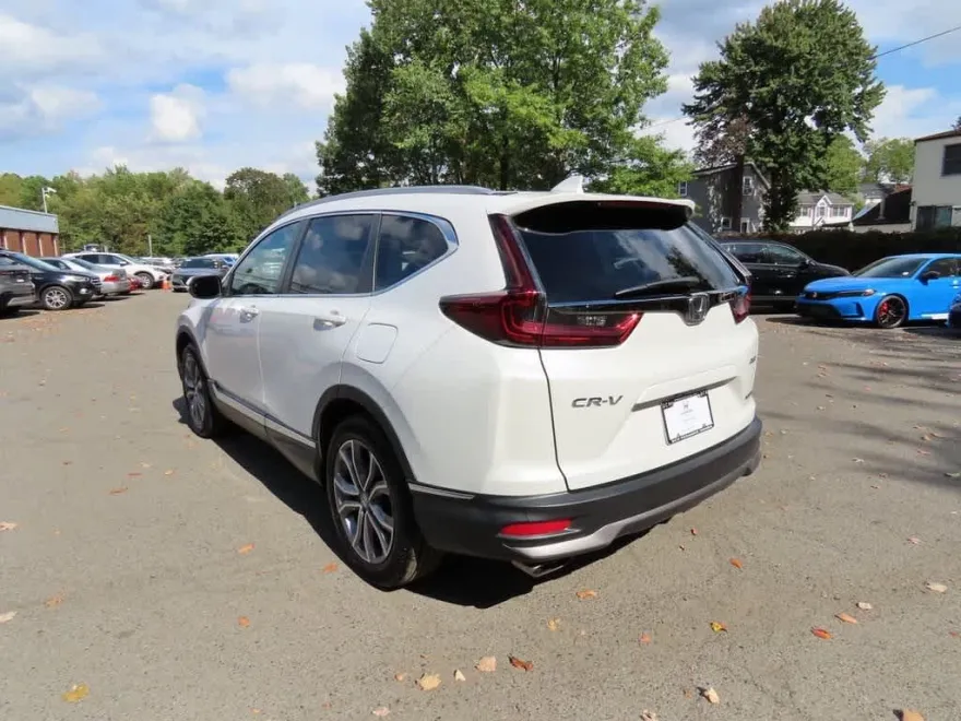 2022 Honda CR-V Touring photo 1