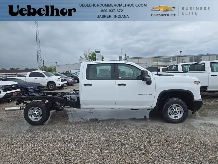 2025 Chevrolet Silverado 2500HD photo 1