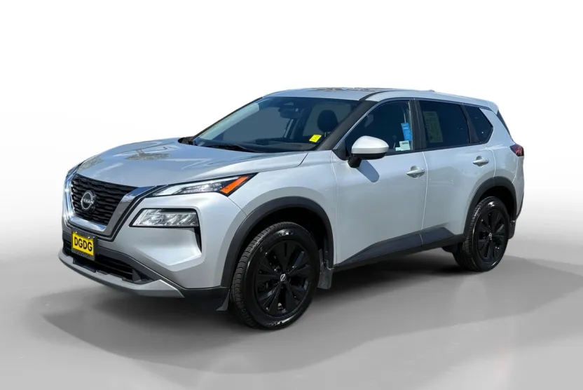 2023 Nissan Rogue SV photo 1