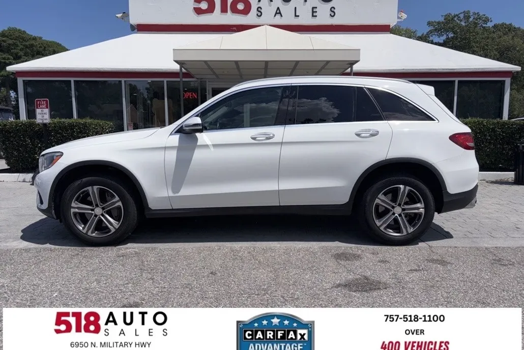 2017 Mercedes Benz GLC 300 photo 1