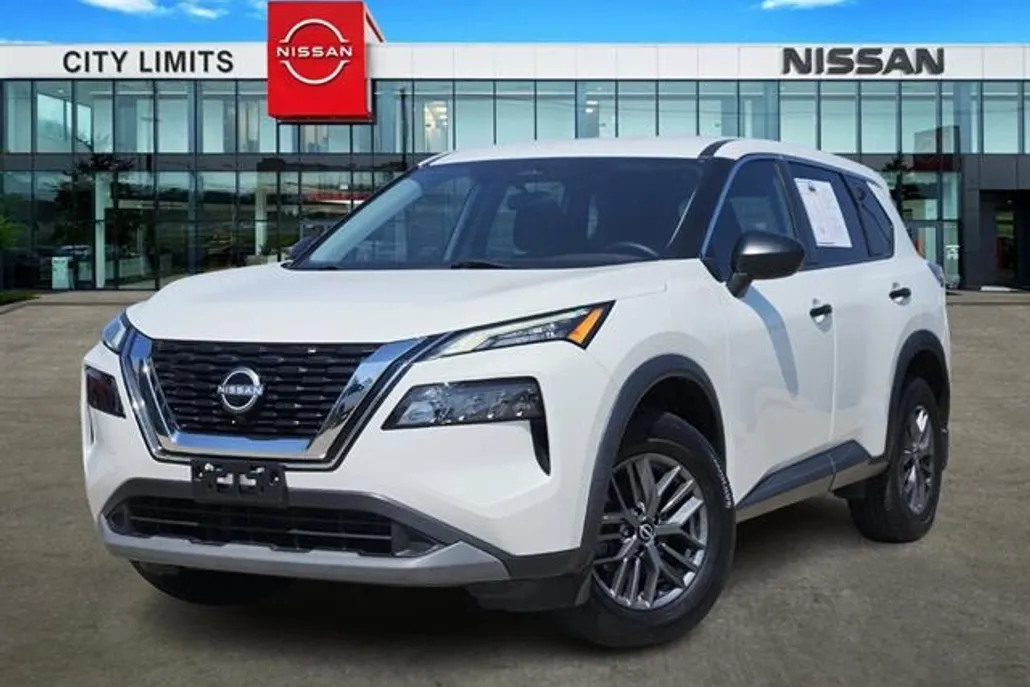 2022 Nissan Rogue S photo 1