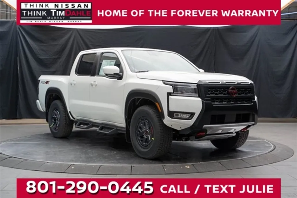 2025 Nissan Frontier PRO-4X photo 1