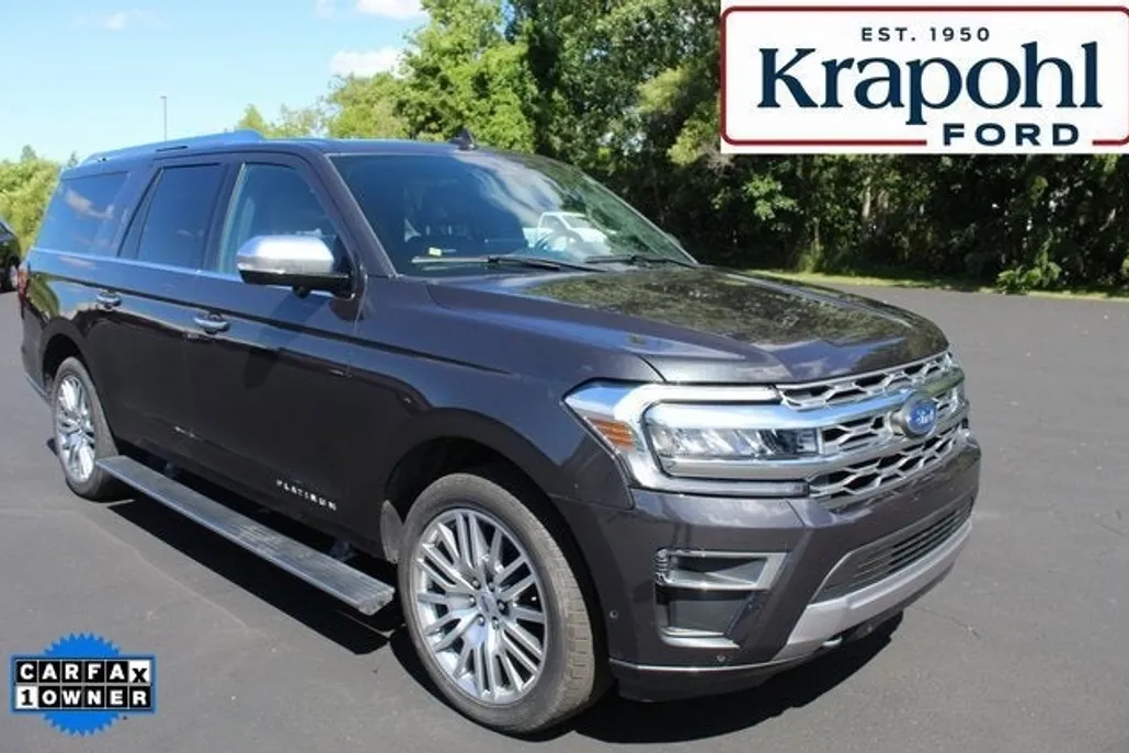 2022 Ford Expedition MAX Platinum photo 1