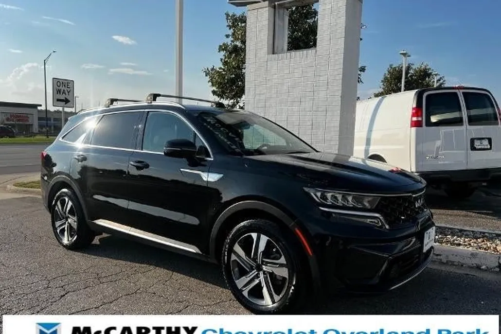 2022 Kia Sorento Hybrid EX photo 1