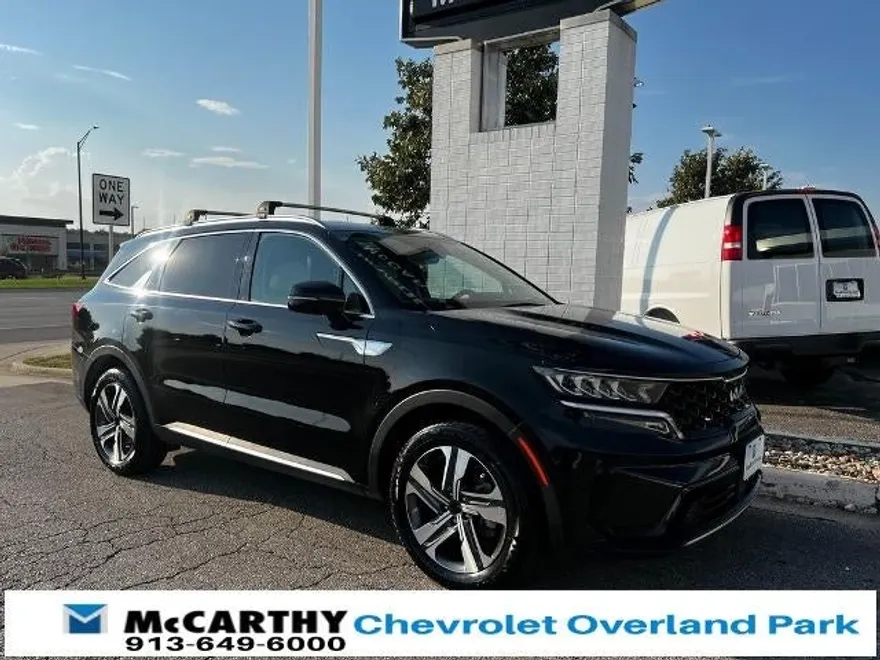 2022 Kia Sorento Hybrid EX photo 1