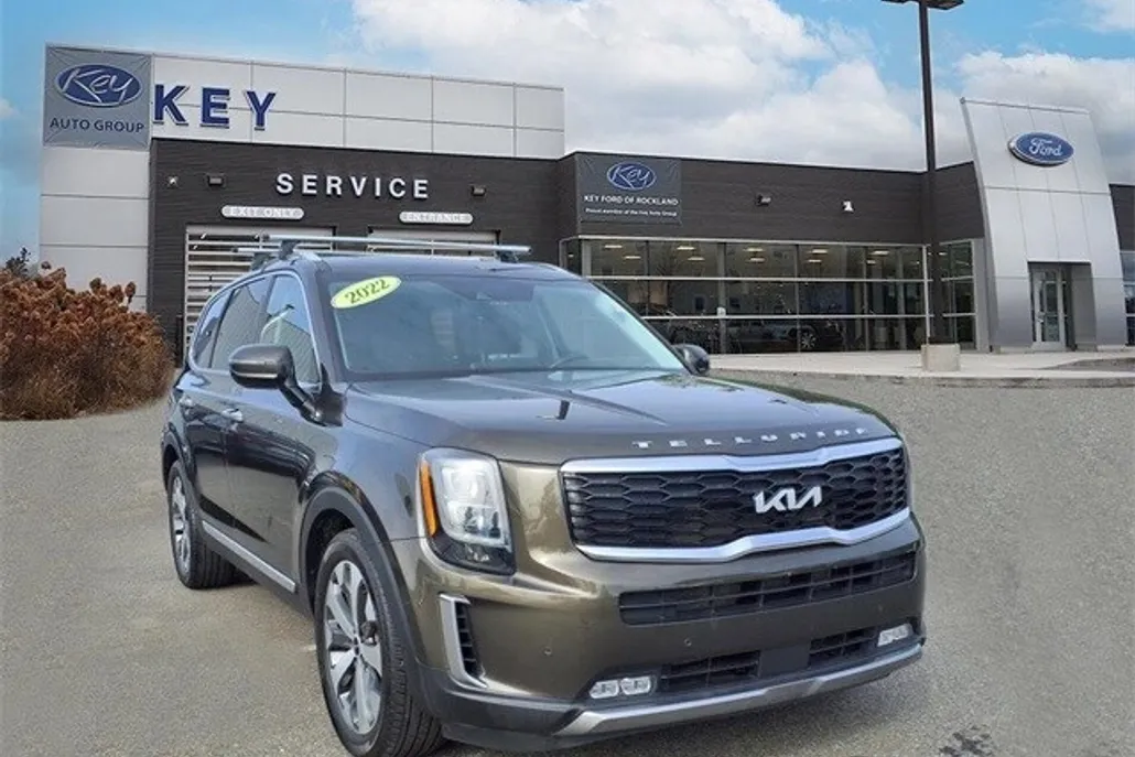 2022 Kia Telluride SX photo 1