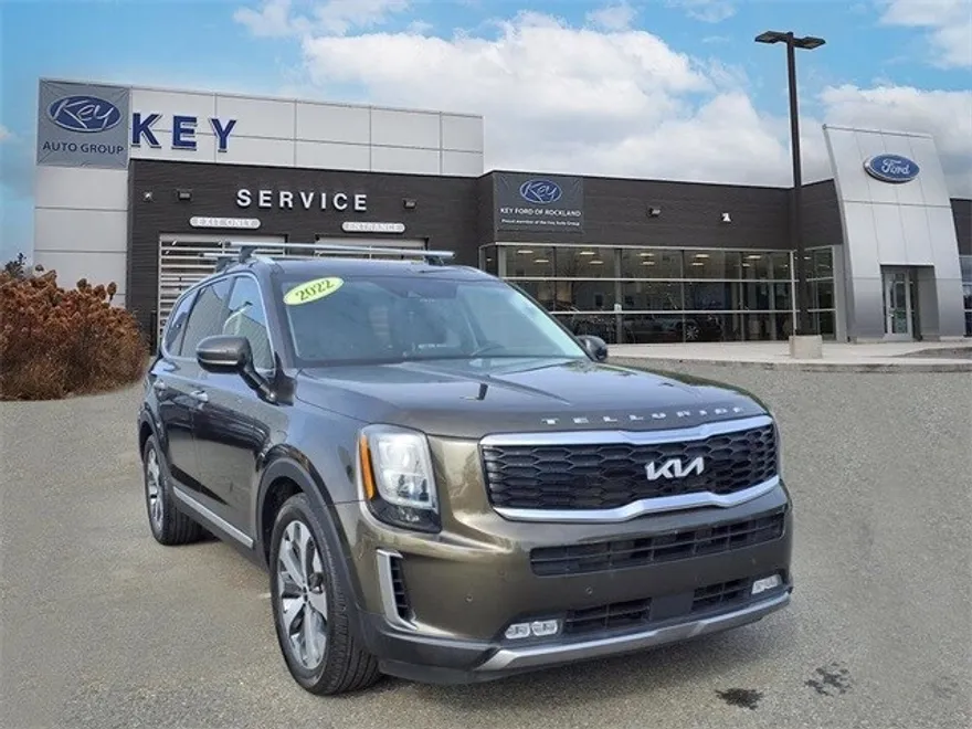 2022 Kia Telluride SX photo 1