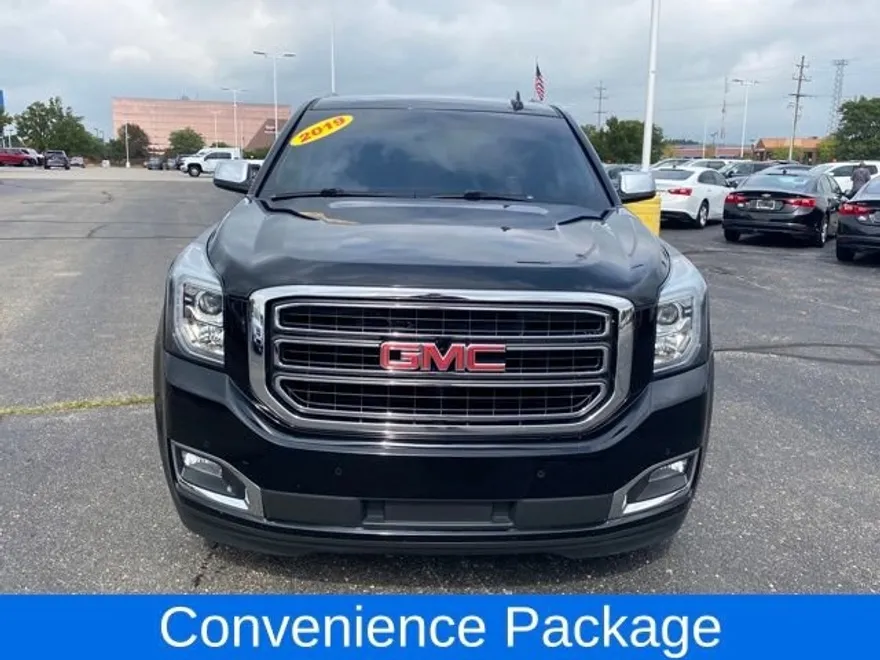 2019 Gmc Yukon SLE photo 1