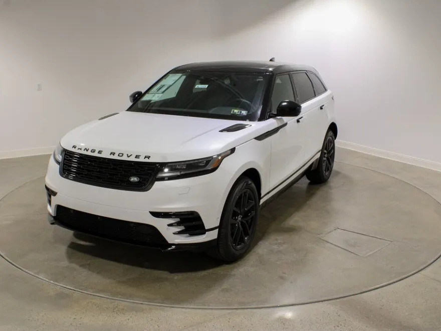 2026 Land Rover Range Rover Velar SE photo 1