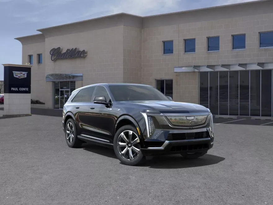 2025 Cadillac Escalade IQ Luxury photo 1
