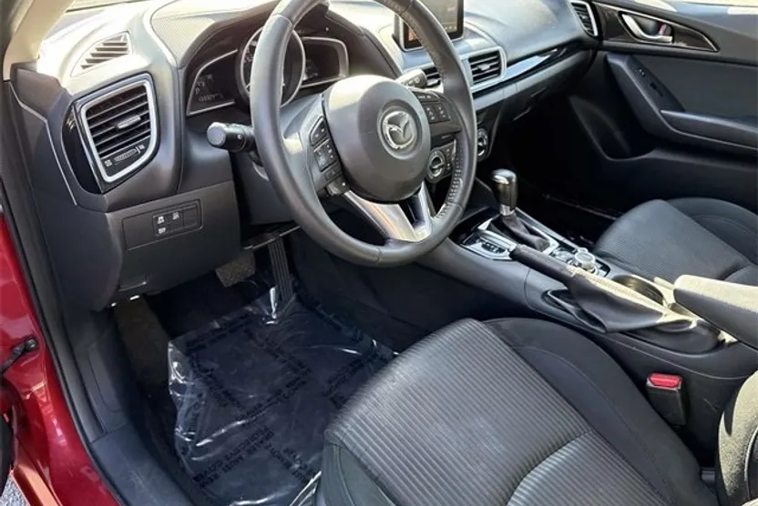 2015 Mazda Mazda3 Touring photo 1