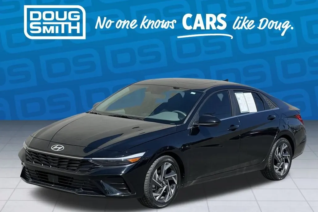 2024 Hyundai Elantra SEL Convenience photo 1