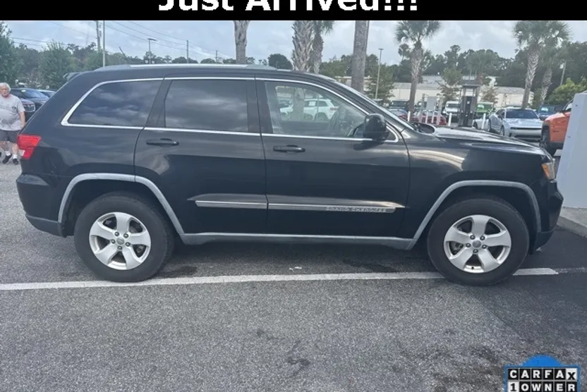 2012 Jeep Grand Cherokee Laredo photo 1