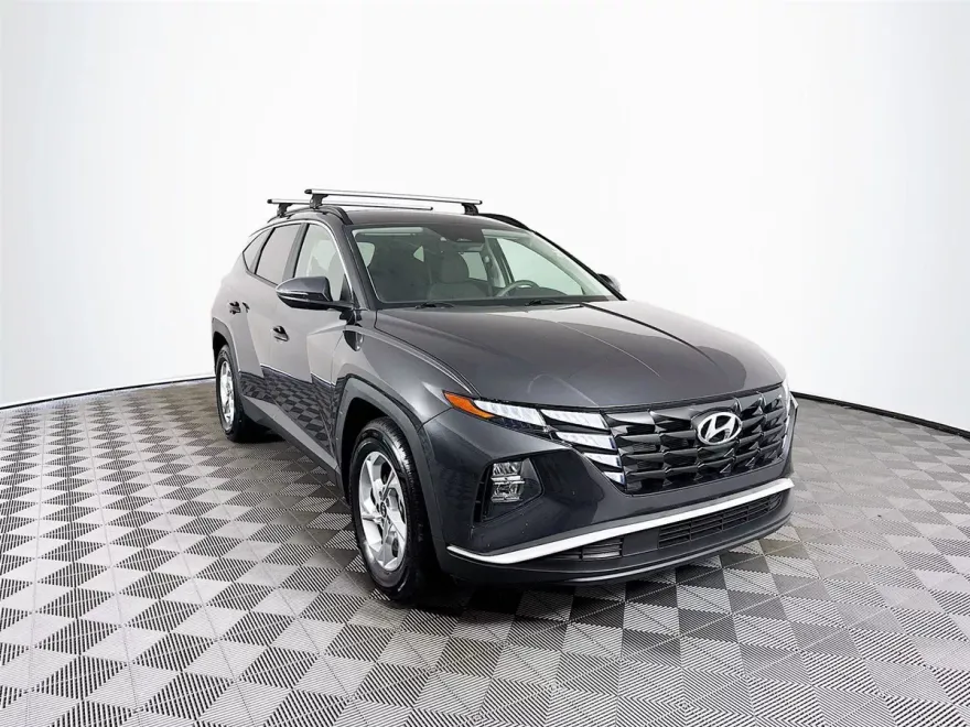 2022 Hyundai Tucson SEL photo 1