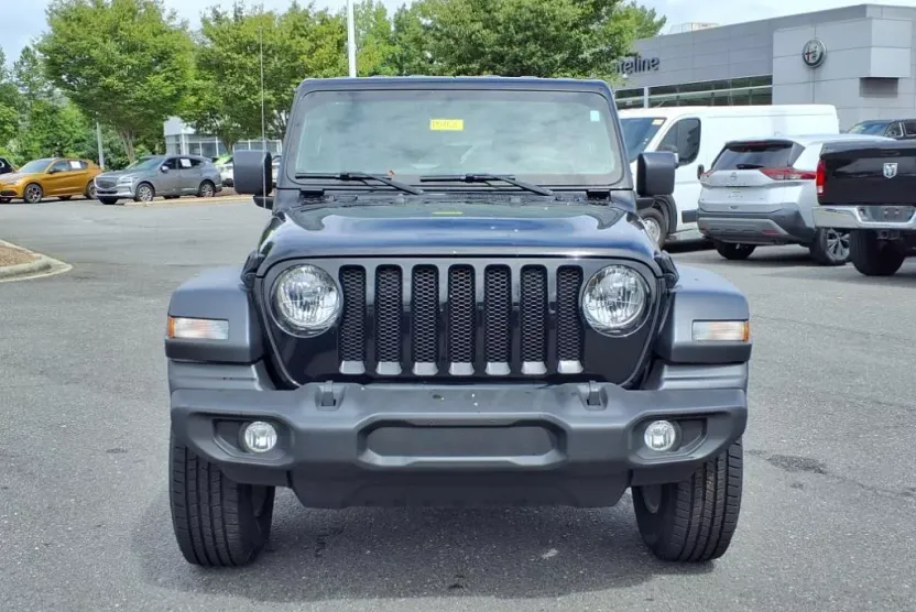 2023 Jeep Wrangler Sport S photo 1