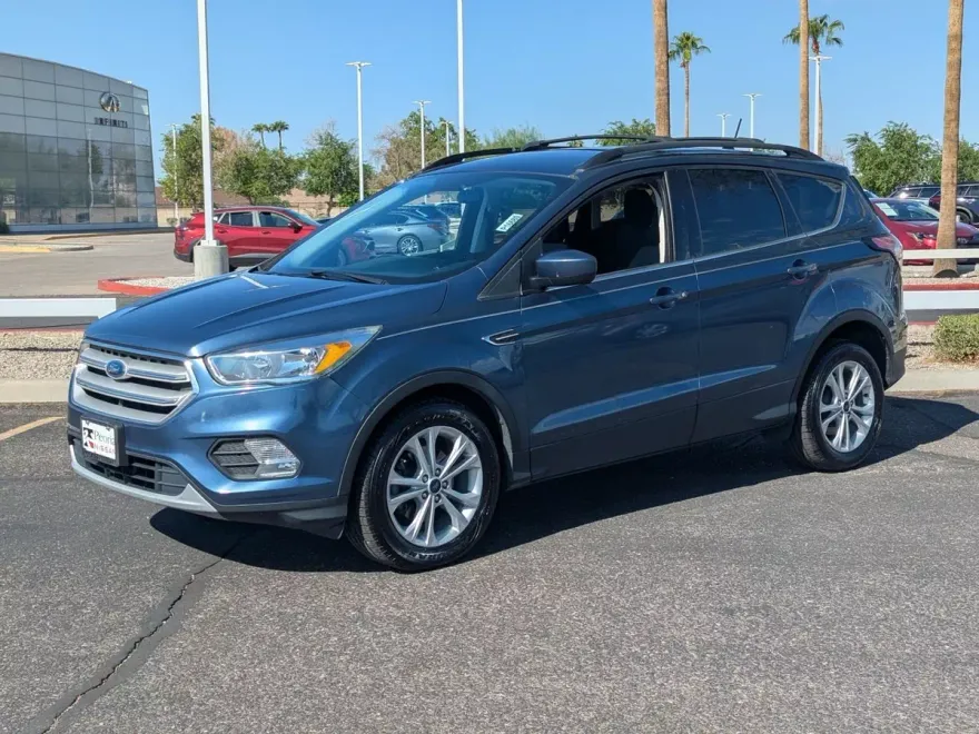 2018 Ford Escape SE photo 1
