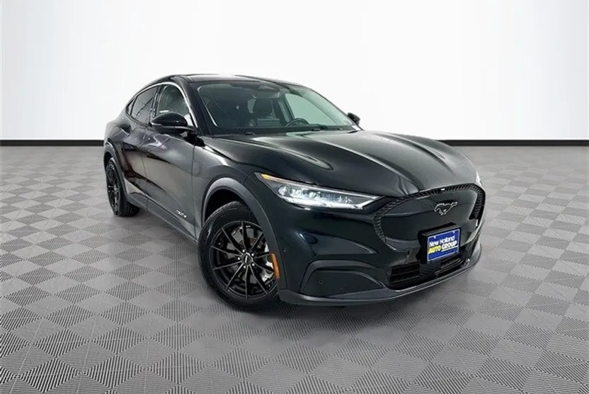 2021 Ford Mustang Mach-E Select photo 1