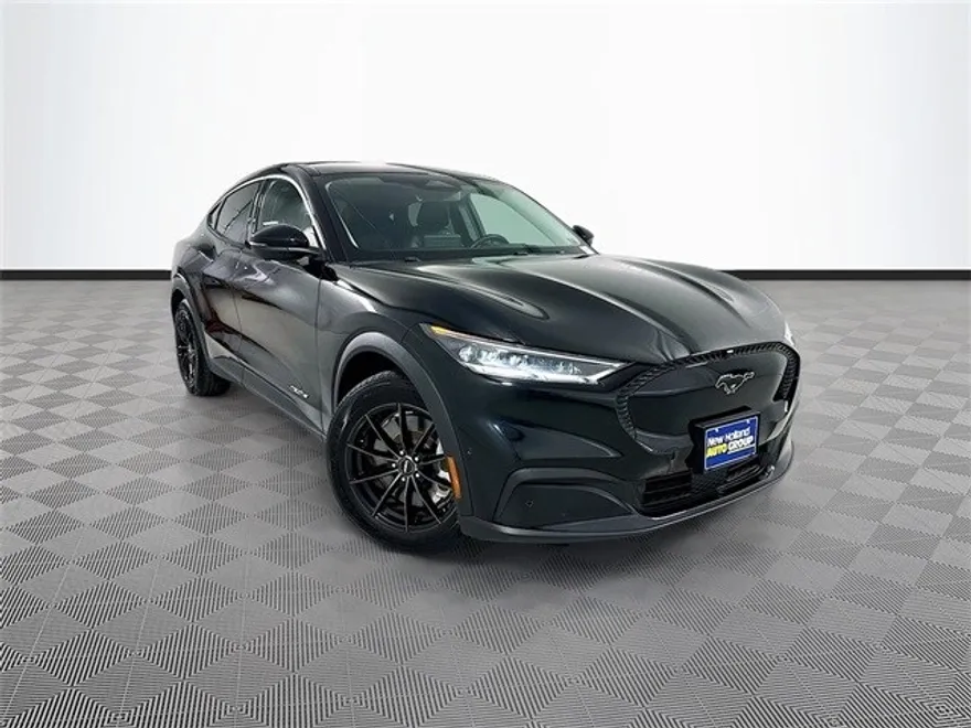 2021 Ford Mustang Mach-E Select photo 1