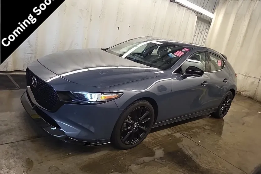2021 Mazda Mazda3 Premium Plus photo 1