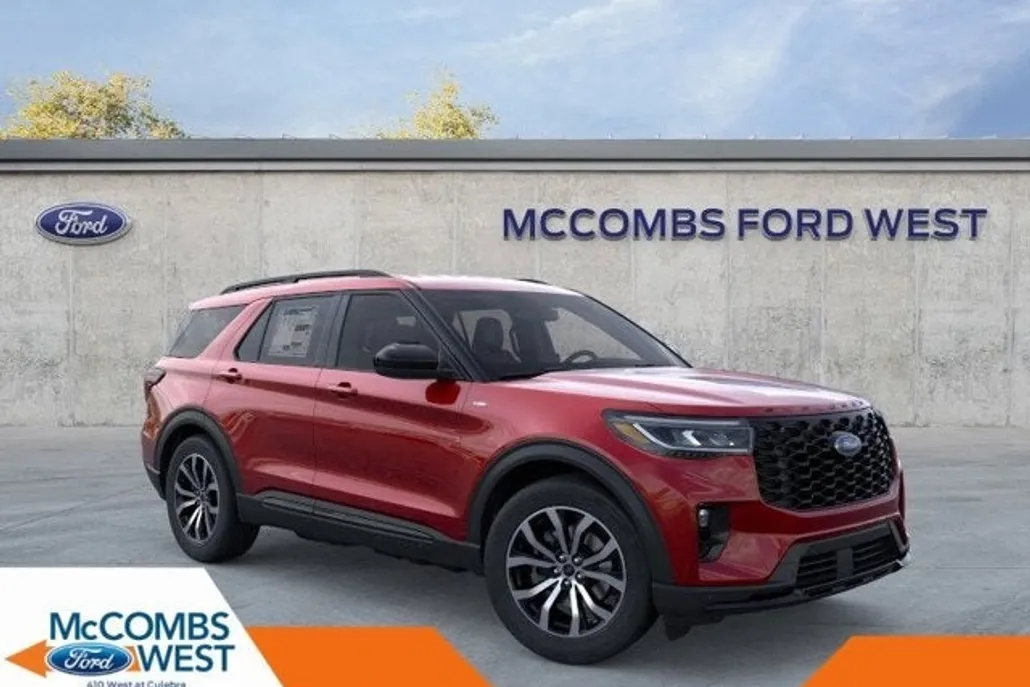 2025 Ford Explorer ST-Line photo 1