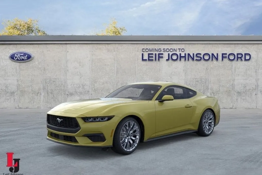 2025 Ford Mustang EcoBoost Premium photo 1