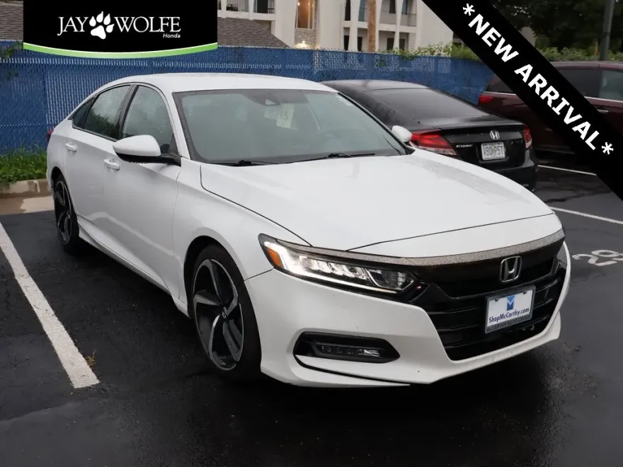 2018 Honda Accord Sport 1.5T photo 1