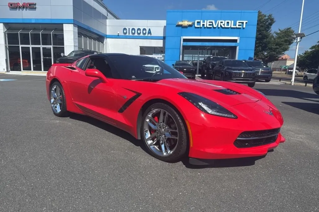 2015 Chevrolet Corvette Stingray Z51 2LT photo 1