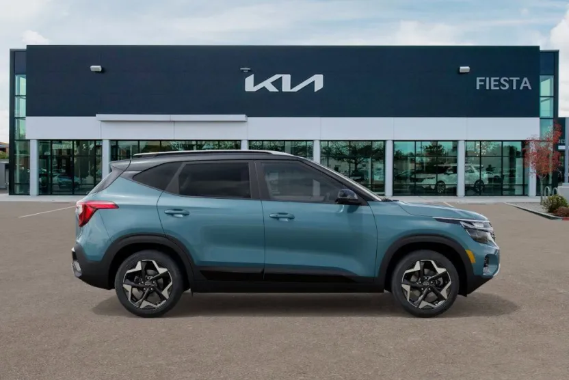 2026 Kia Seltos S photo 1