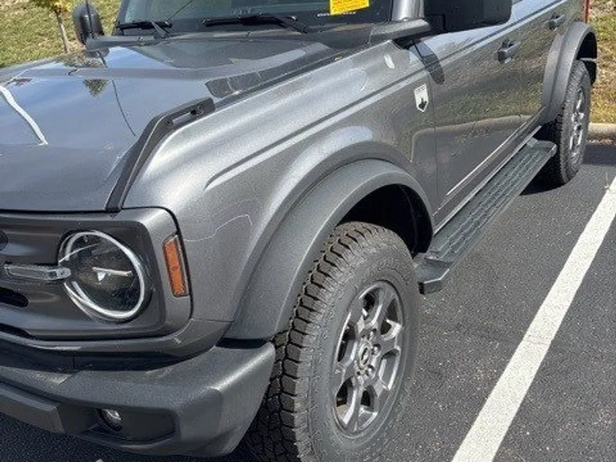 2021 Ford Bronco Base Big Bend Black Diamond Outer Banks photo 1