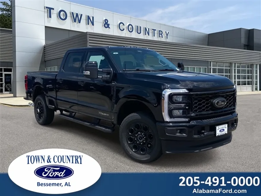 2025 Ford F-250 photo 1