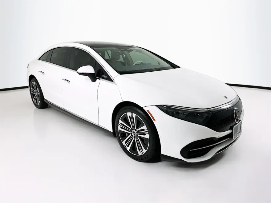 2022 Mercedes Benz EQS Sedan 450 photo 1