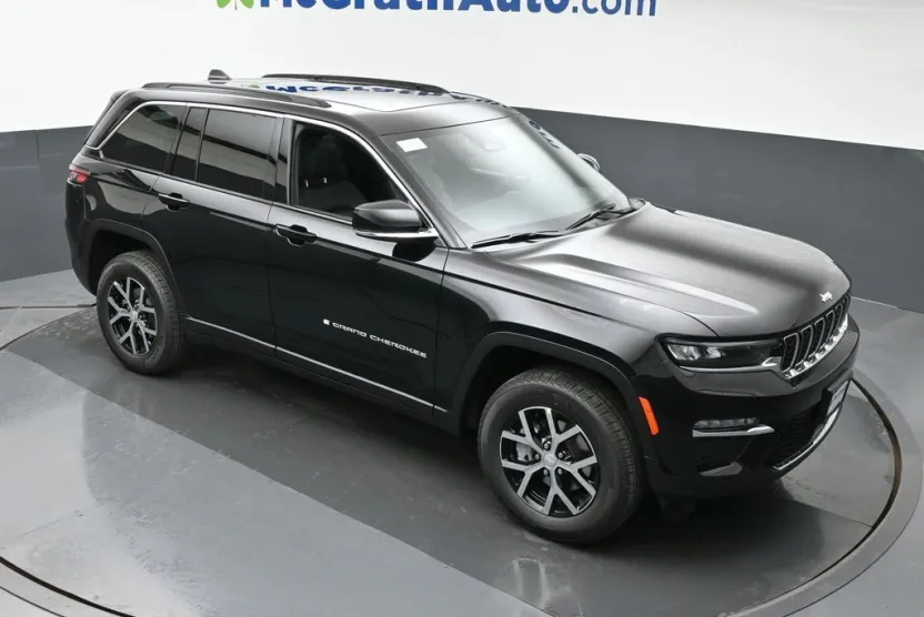 2025 Jeep Grand Cherokee Limited photo 1