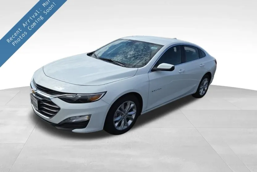 2024 Chevrolet Malibu 1LT photo 1